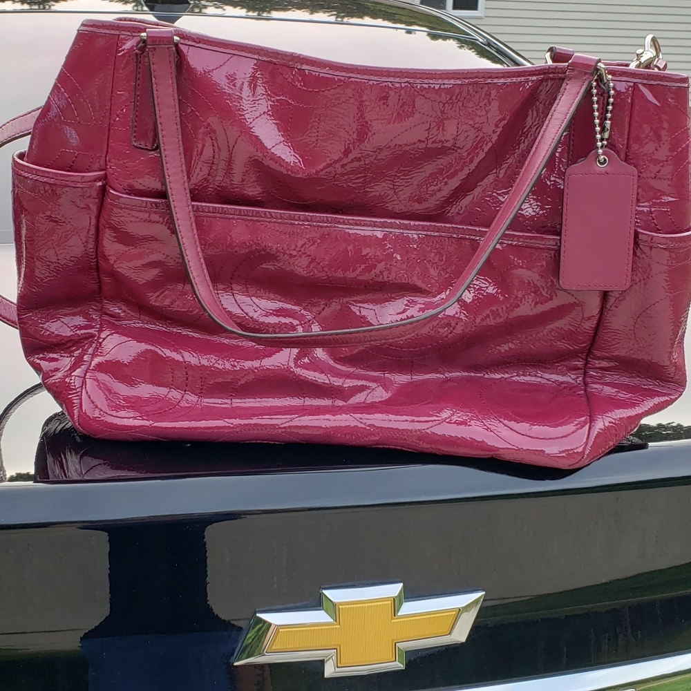 Coach Op Art Stitch Diaper bag/Multifunction Tote - Picture 8 of 8
